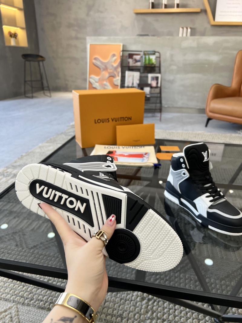 Louis Vuitton Sneakers